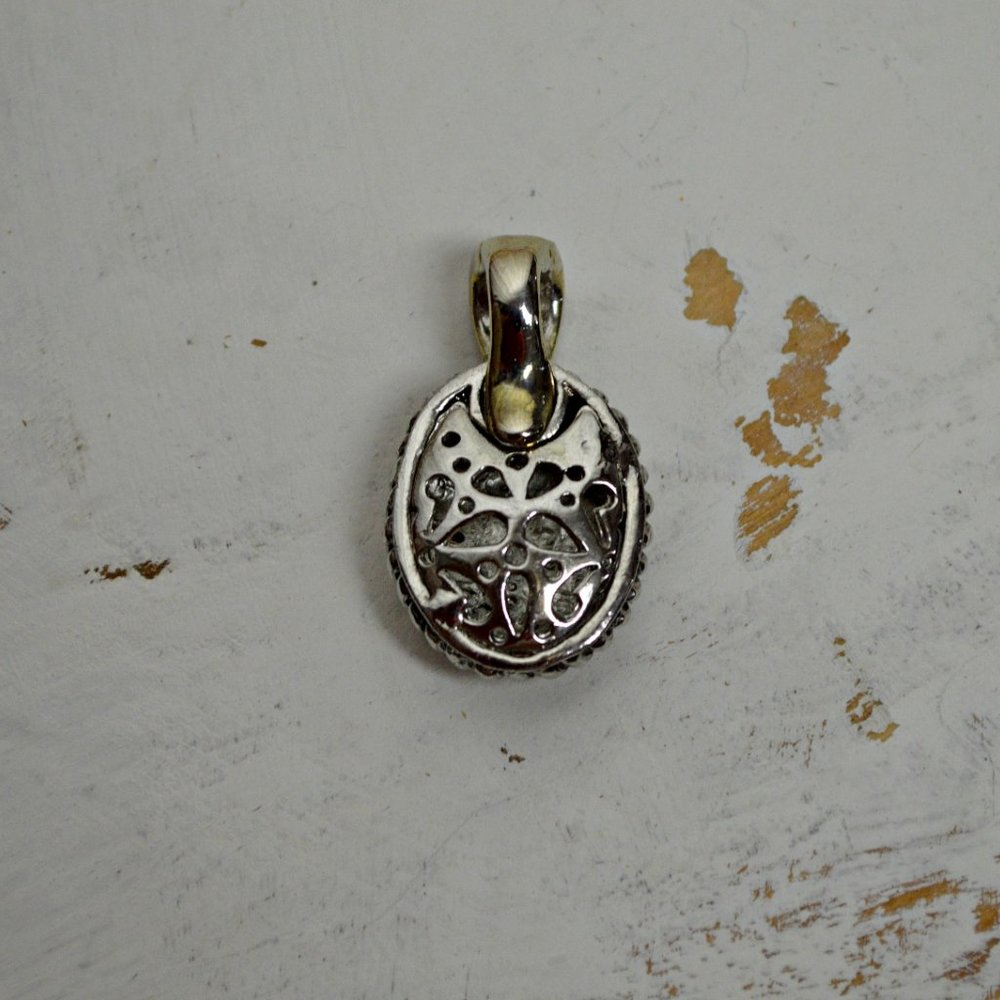 Urman Style Rhinestone Pedant - Picture 4 of 5